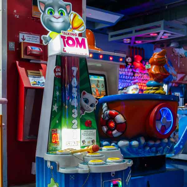 ضربه به تام | Tom Whack